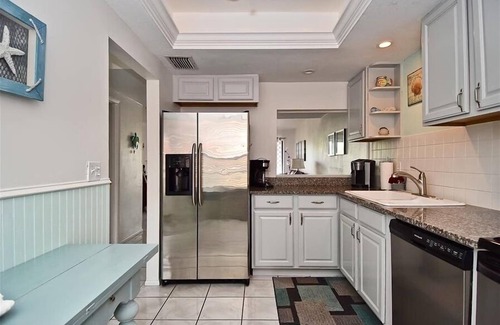 Siesta Key Condo | Relax at Cozy Cove! Waterfront w/Large Pool & Boat Dock. Short walk to Turtle Beach. CC4