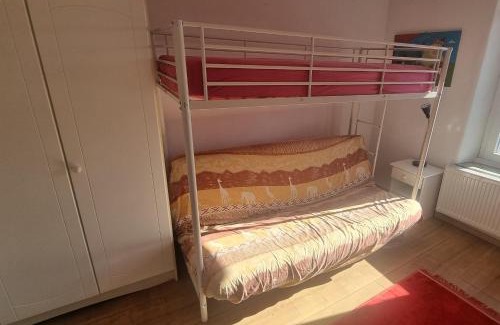 Kleinbettingen House | Relax, Cozy and Welcoming Room Near train station