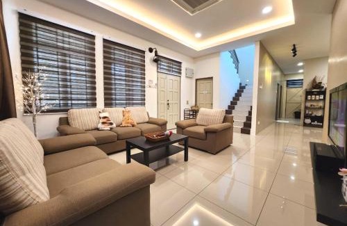 Taman Delima House | Relax Inn 92 Alor Setar 旅安居