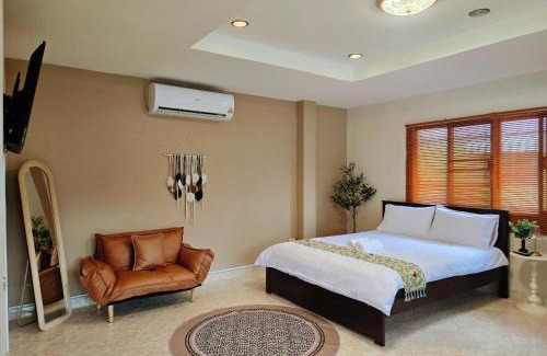 Thung Song Hong House | Relax Inn DMK