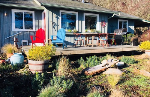 Lummi Island Cabin | Relax on your own Beach - 100' of low bank waterfront
