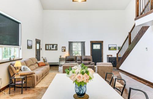 Boundary County House | Relax, Reconnect and Explore Modern Idaho House!