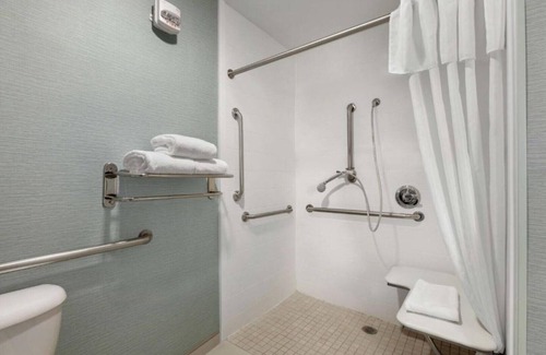 Park Central House | Relaxation in North Dallas