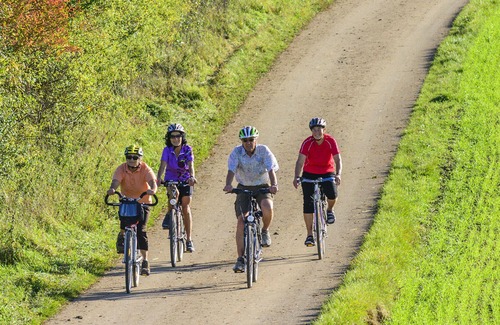 Spigno Monferrato Apartment | Relaxation away from the hustle and bustle, in beautiful scenery and by the fantastic pool