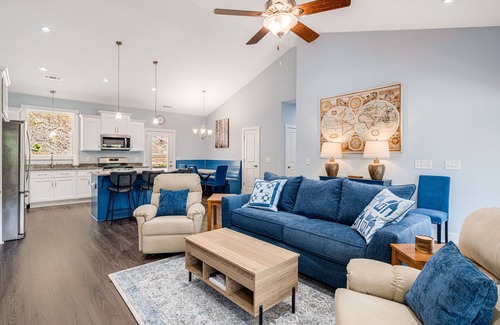 Sylva House | Relaxing 3BR/2BA Riverfront Home- Fully Fenced Yard, Pet Friendly, ADA compliant