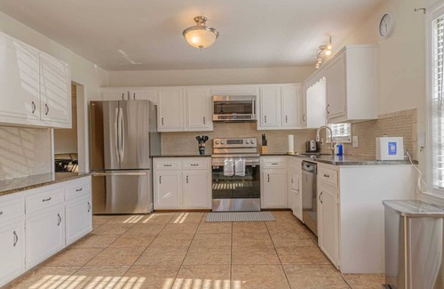Columbus House | Relaxing 3BR Getaway: Pool, Game Room & Pool Table