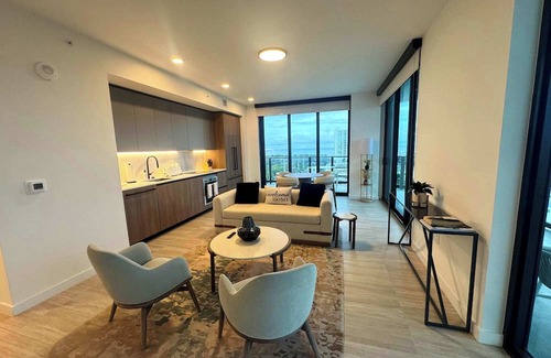 North Beach Apartment | Relaxing beach getaway w/pool