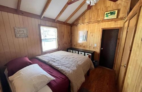 Bloomington House | Relaxing Cabin in Bloomington