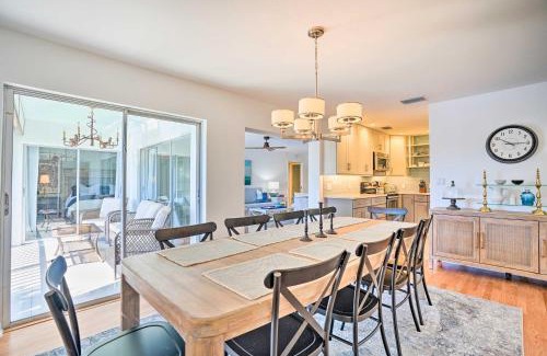 Central Naples Apartment | Relaxing Condo with Screened-In Lanai, 4 Mi to Beach