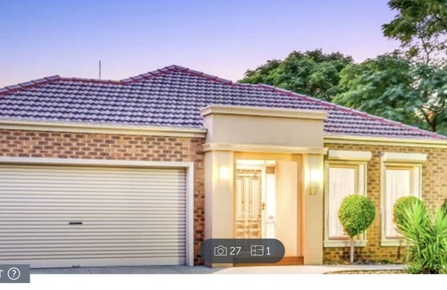 Craigieburn House | Relaxing Family & Business Getaway in Craigieburn with Heated Spa