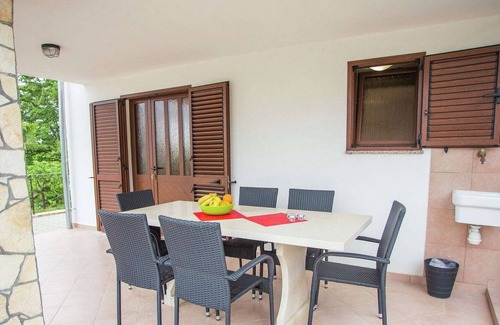 Rakotule Cabin | Relaxing villa with pool and garden for six persons in central Istria