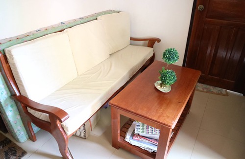 Barangay Buena Suerte House | Relucio Inn