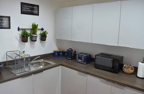 Sefton Park Apartment | Remarkable 2-bed Apartment in Leafy Sefton Park