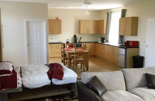 Halkirk Cottage | Remote pet friendly wilderness in Caithness - Free Fishing