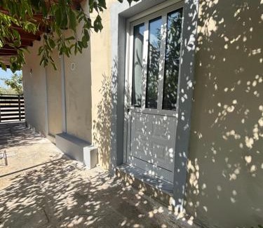 Elefsina Apartment | RENA APARTMENTS