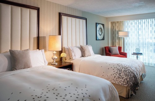 Elizabeth Hotel | Renaissance Newark Airport Hotel