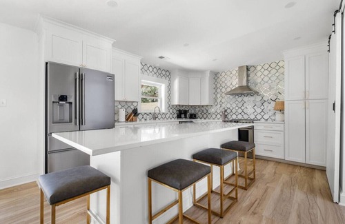 Old Village House | Renovated - 4 Bedroom Home in Old Village