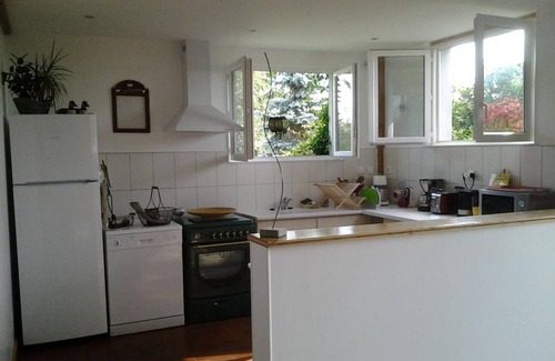 Avermes Cottage | Renovated Cottage with Shared Pool, Bikes & Games in Moulins