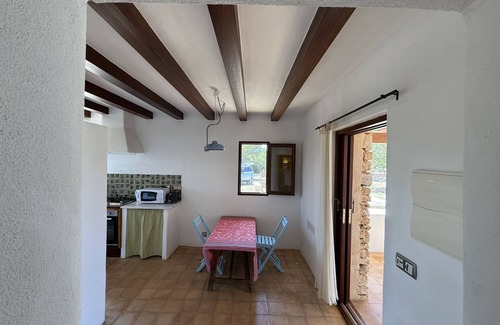 Pilar de la Mola Cottage | Renovated farmhouse
