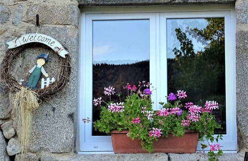 Sainte-Agathe House | Renovated farmhouse