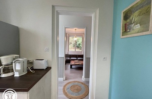 Cheffois Cottage | Renovated house near Rocher de Cheffois with Wifi