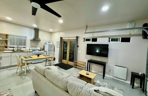 Lemon Grove Apartment | Renovated studio 15 minutes from downtown San Diego