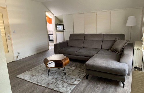 Reinbek Apartment | Renovierte gemütliche Ferienwohnung bei Hamburg