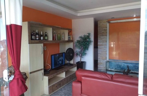 Marica House | Rent House for season, close to Barra de Maricá beach and restaurants.