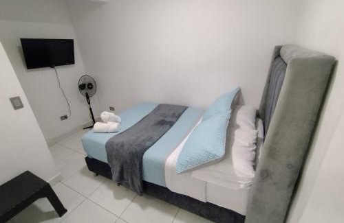 Estadio Apartment | RentalsOP AN02 Apartamento en Laureles, a min del estadio, cerca a estacion del metro