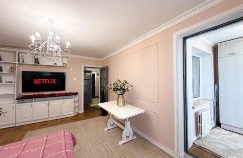 Chisinau Apartment | RentHouse Apartments Harmony