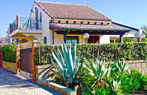 Piana Calzata Apartment | Rentopolis - Villa Amare