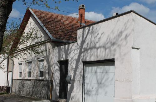 Szolnok Apartment | Repi-Tár apartman