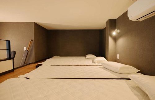 Chuo Ward Apartment | Reqrasサクラマチ