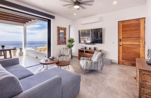 Cerritos House | Residence 302 New Elegant Oceanfront and Stunning Sunsets Cerritos