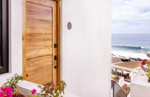 Cerritos House | Residence 302 New Elegant Oceanfront and Stunning Sunsets Cerritos