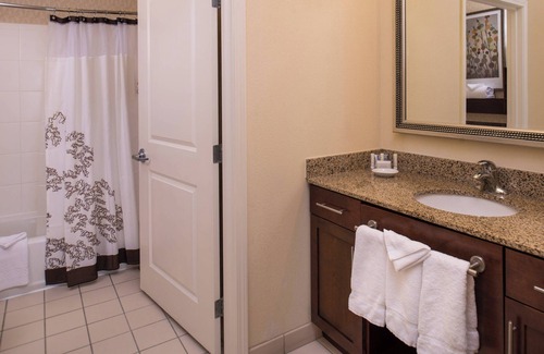 Victory Hills Hotel | Residence Inn by Marriott Albuquerque Airport