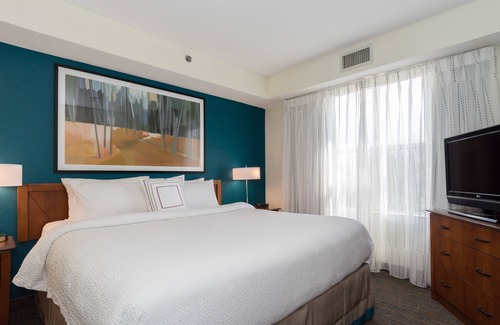 Huntersville Hotel | Residence Inn by Marriott Charlotte Lake Norman