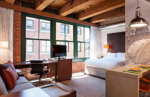 Fort Point Hotel | Residence Inn by Marriott Boston Downtown/Seaport