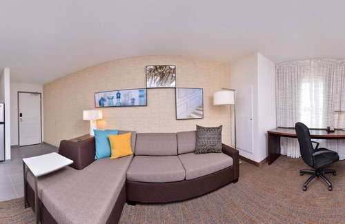 Southwest Area Hotel | Residence Inn Cedar Rapids South