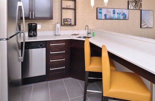 Southwest Area Hotel | Residence Inn Cedar Rapids South
