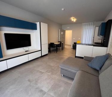 Margherita di Savoia Apartment | Residence La Vela