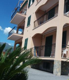 Pietra Ligure Apartment | Residence Mizar 2