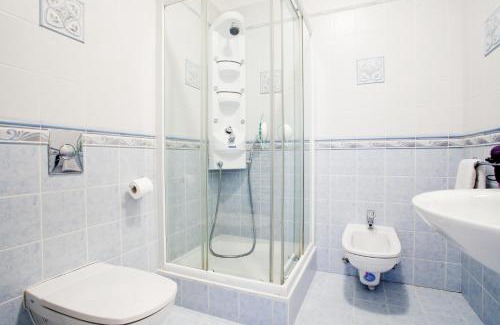 Hradcany Apartment | Residence Thunovska