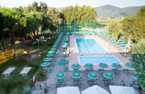 Luni Mare Apartment | Residence with swimming pool in Luni Mare