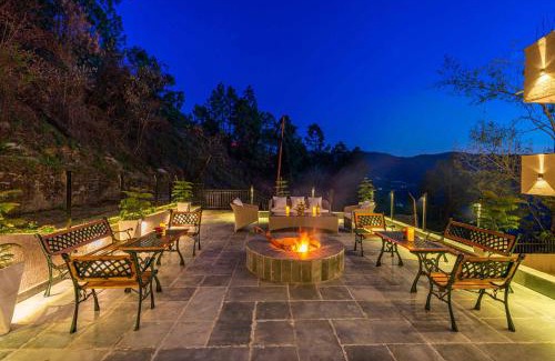 Chail Villa | Residences By Tarika by VEO - Luxury 7BR villa in Chail with Bonfire