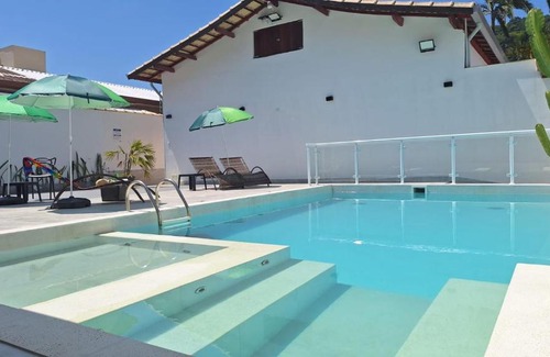 Guaiuba House | Residencial Caetano, Micro Casa com churrasqueira privativa e piscina do condomínio, infantil, adulto e hidromassagem