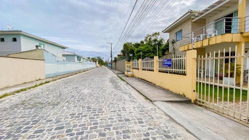 Taperapua Beach House | Residencial IL Pevero, condomínio com piscina e área gourmet a uma quadra da Praia de Taperapuã aptos com 2 quartos