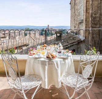 Siena Historical Center Bed & Breakfast | Residenza d'Epoca Palazzo Borghesi