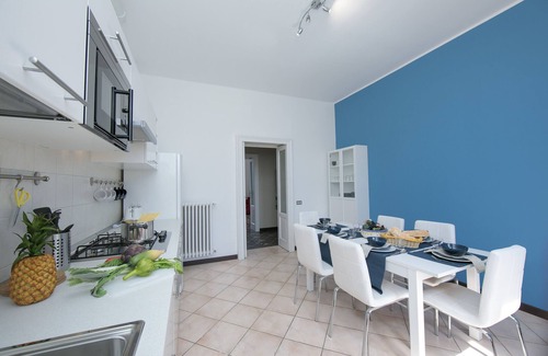 Luino Apartment | Residenza Oleandro Lake View Luino Center