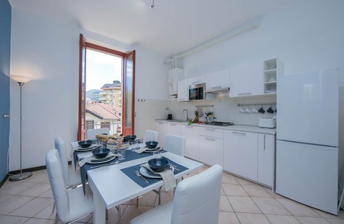 Luino Apartment | Residenza Oleandro Lake View Luino Center